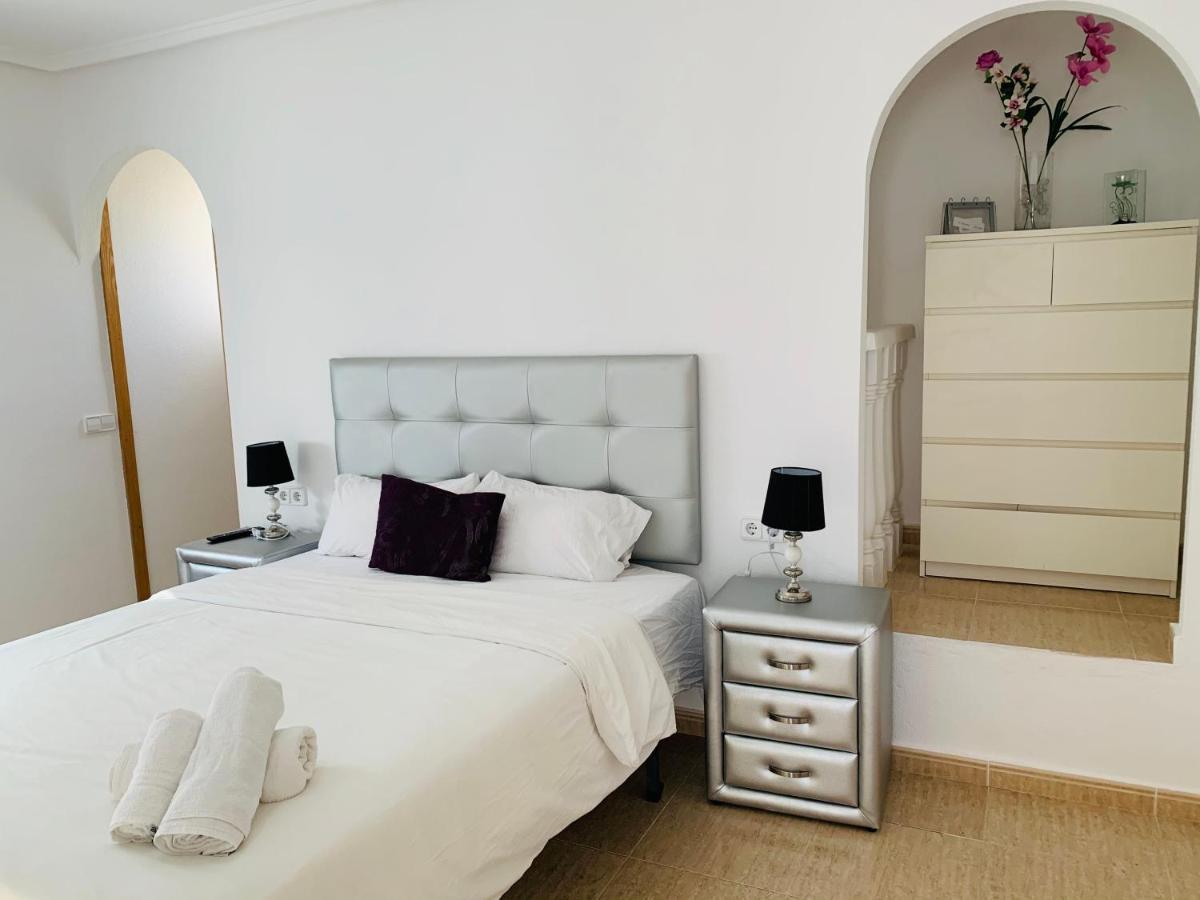 Villas Yanina Luxe Gran Alacant Puerto Marino ภายนอก รูปภาพ