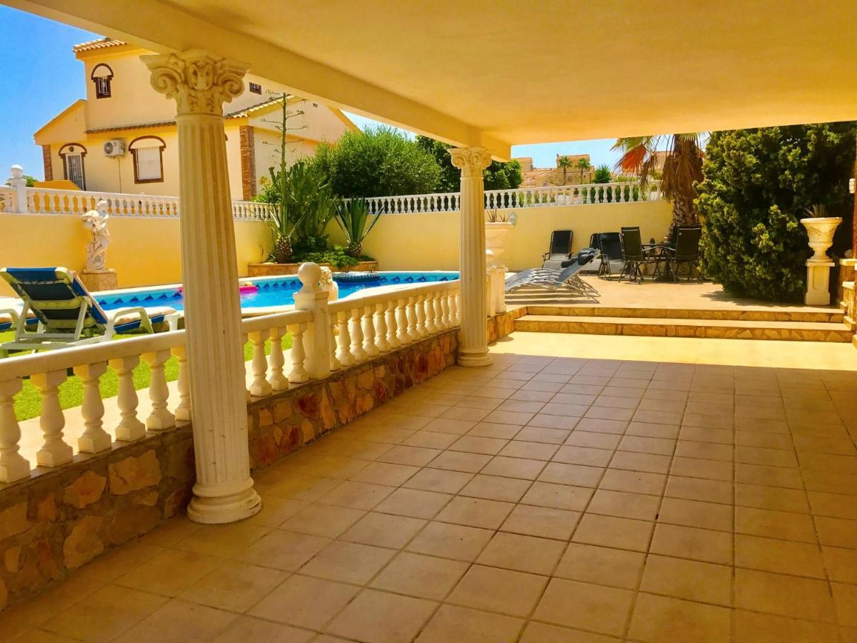 Villas Yanina Luxe Gran Alacant Puerto Marino ภายนอก รูปภาพ